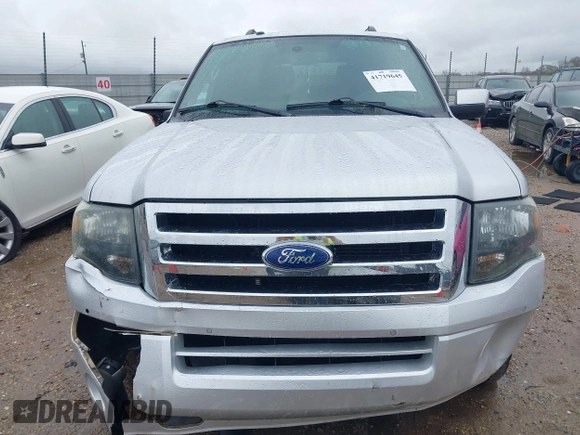 2013 Ford Expedition Limited с VIN 1FMJU1K58DEF53023, выставлен на аукционе IAAI как лот 41719645 с пробегом 113 824 миль миль и . История ставок и продаж доступна на DreamBid. Изображение 12.
