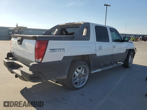 2003 Chevrolet Avalanche with VIN 3GNEC13T13G186356, listed as a Copart auction lot 77680024 with Not Provided miles and Salvage Title. Bid and sale history available at DreamBid. Image 3.