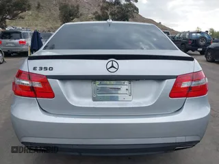 2012 Mercedes-Benz E E 350 Luxury with VIN WDDHF5KB8CA589252, listed as a IAAI auction lot 41528203 with 164,870 mi miles and . Bid and sale history available at carsss.com. Image 16.