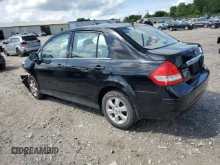2008 Nissan Versa S с VIN 3N1BC11E78L448799, выставлен на аукционе Copart как лот 58421725 с пробегом 95 504 миль миль и Списание • Salvage title. История ставок и продаж доступна на DreamBid. Изображение 2.