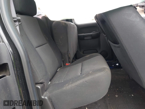 2011 Chevrolet Silverado 1500 LT with VIN 1GCRKSE36BZ449181, listed as a IAAI auction lot 41888125 with 206,286 mi miles and . Bid and sale history available at DreamBid. Image 8.