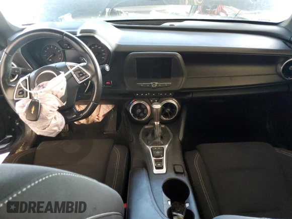 2019 Chevrolet Camaro 1LT with VIN 1G1FB1RS3K0102919, listed as a Copart auction lot 73689352 with 32,650 mi miles. Bid and sale history available at carsss.com. Image 8.