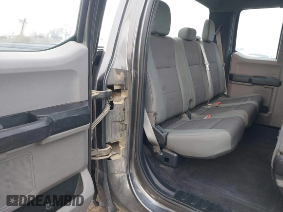 2016 Ford F-150 XL with VIN 1FTEX1CP0GKE47040, listed as a IAAI auction lot 41777463 with 169,579 mi miles and . Bid and sale history available at carsss.com. Image 8.