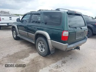 2000 Toyota 4Runner Limited with VIN JT3GN87RXY0163743, listed as a IAAI auction lot 42142809 with 185,320 mi miles and . Bid and sale history available at DreamBid. Image 3.
