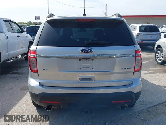 2013 Ford Explorer XLT with VIN 1FM5K7D89DGA54088, listed as a IAAI auction lot 41907411 with 193,014 mi miles and . Bid and sale history available at DreamBid. Image 16.
