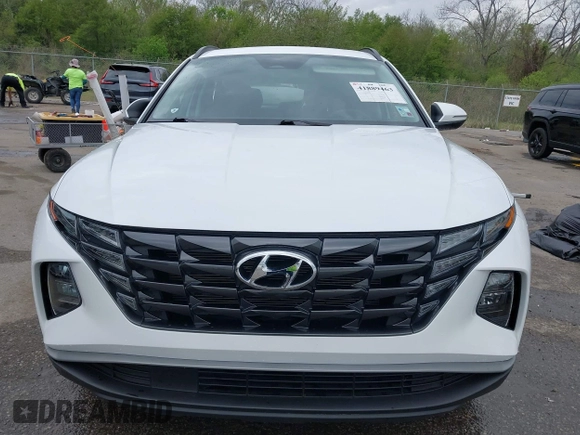 2023 Hyundai Tucson SEL with VIN 5NMJF3AE4PH190541, listed as a IAAI auction lot 41889463 with 17,677 mi miles and . Bid and sale history available at carsss.com. Image 13.