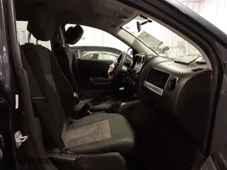 2014 Jeep Compass Sport with VIN 1C4NJCBA8ED531277, listed as a IAAI auction lot 41667719 with 161,089 mi miles. Bid and sale history available at carsss.com. Image 5.