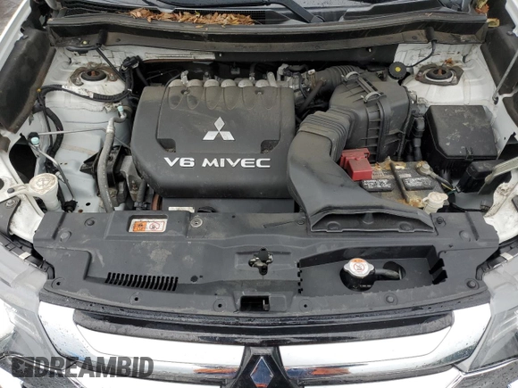 2016 Mitsubishi Outlander GT z VIN JA4JZ4AX5GZ010360, wystawiony jako Copart lot #59925454 z przebiegiem 134 175 mil mil oraz Szkoda całkowita • Salvage title. Historia ofert i sprzedaży dostępna na DreamBid. Obrazek 12.