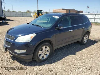 2012 Chevrolet Traverse 1LT z VIN 1GNKVGED7CJ122343, wystawiony jako Copart lot #55843185 z przebiegiem 244 071 mil mil oraz Tytuł czysty. Historia ofert i sprzedaży dostępna na DreamBid. Obrazek 1.