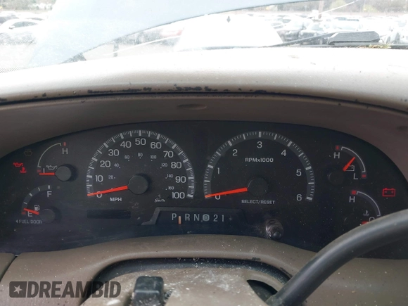2000 Ford Expedition Eddie Bauer с VIN 1FMEU17L2YLB65800, выставлен на аукционе IAAI как лот 41755476 с пробегом Не указан миль и . История ставок и продаж доступна на DreamBid. Изображение 7.