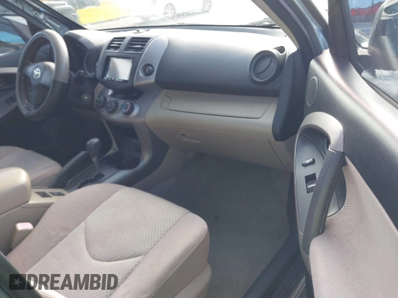 2006 Toyota RAV4 with VIN JTMZD33V765003638, listed as a IAAI auction lot 41716676 with 74,938 mi miles. Bid and sale history available at carsss.com. Image 5.
