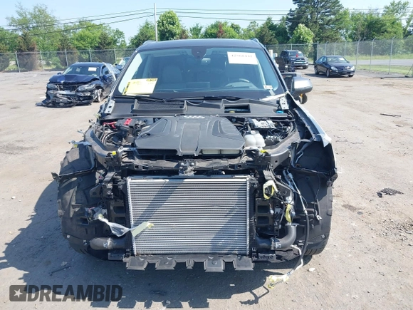 2019 Audi Q7 Premium with VIN WA1AHAF72KD014706, listed as a IAAI auction lot 42568441 with 43,763 mi miles and . Bid and sale history available at DreamBid. Image 12.