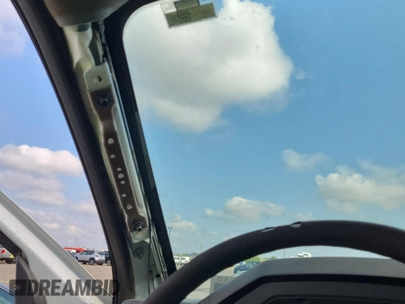 2011 Ford F-350 Platinum с VIN 1FT7W3B60BEB77928, выставлен на аукционе IAAI как лот 42626946 с пробегом 429 347 миль миль и . История ставок и продаж доступна на DreamBid. Изображение 61.