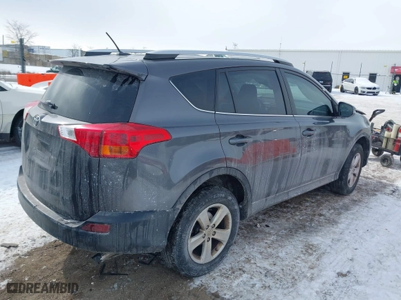 2014 Toyota RAV4 XLE with VIN 2T3WFREV7EW120091, listed as a IAAI auction lot 41605438 with 109,865 mi miles. Bid and sale history available at carsss.com. Image 4.