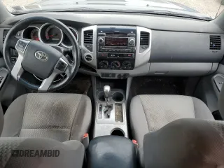 2012 Toyota Tacoma z VIN 5TFUU4EN0CX041841, wystawiony jako Copart lot #54304375 z przebiegiem 148 536 mil mil oraz Szkoda całkowita • Salvage title. Historia ofert i sprzedaży dostępna na DreamBid. Obrazek 8.