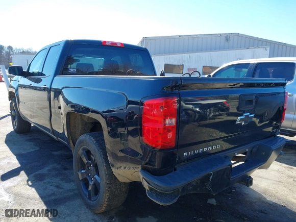 2015 Chevrolet Silverado 1500 LS with VIN 1GCRCPEH6FZ433140, listed as a IAAI auction lot 41552920 with 152,966 mi miles. Bid and sale history available at carsss.com. Image 3.