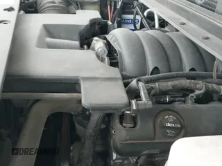 2016 Chevrolet Suburban LT с VIN 1GNSKHKC4GR479206, выставлен на аукционе IAAI как лот 42495786 с пробегом 127 780 миль миль и . История ставок и продаж доступна на DreamBid. Изображение 19.