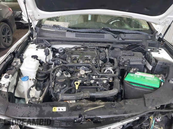2014 Hyundai Azera Limited with VIN KMHFH4JG7EA378755, listed as a IAAI auction lot 42027136 with 216,082 mi miles and . Bid and sale history available at carsss.com. Image 10.