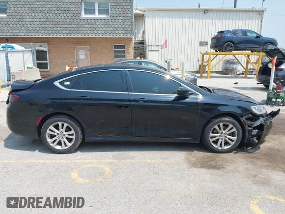 2015 Chrysler 200 Limited с VIN 1C3CCCABXFN538176, выставлен на аукционе IAAI как лот 42423397 с пробегом Не указан миль и . История ставок и продаж доступна на DreamBid. Изображение 12.