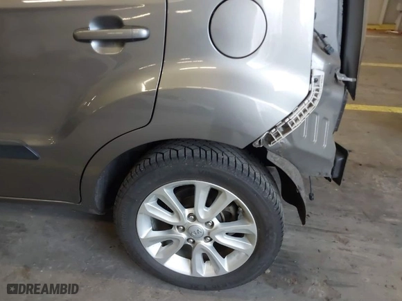 2013 Kia Soul + with VIN KNDJT2A62D7617925, listed as a IAAI auction lot 41117113 with 134,910 mi miles. Bid and sale history available at carsss.com. Image 17.