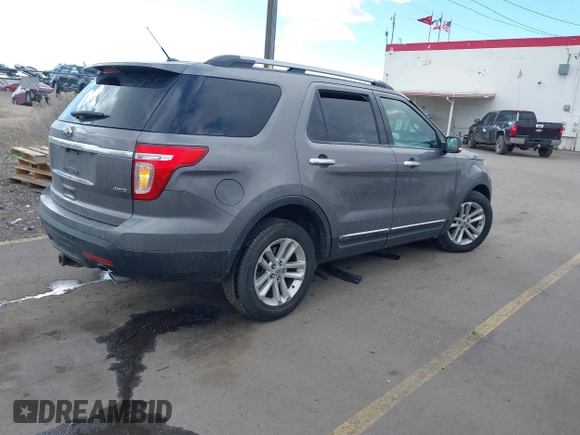 2011 Ford Explorer XLT z VIN 1FMHK8D82BGA18842, wystawiony jako IAAI lot #41558204 z przebiegiem 235 593 mil mil oraz . Historia ofert i sprzedaży dostępna na DreamBid. Obrazek 4.