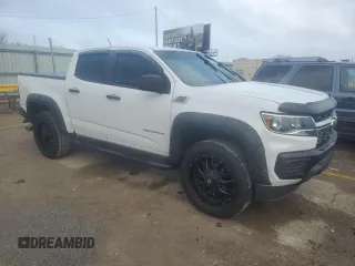 2021 Chevrolet Colorado 2WD Work Truck z VIN 1GCGSBEA4M1191184, wystawiony jako Copart lot #83602904 z przebiegiem 39 618 mil mil oraz Szkoda całkowita • Salvage title. Historia ofert i sprzedaży dostępna na DreamBid. Obrazek 4.