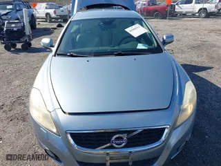 2011 Volvo C70 with VIN YV1672MC9BJ107531, listed as a IAAI auction lot 41966312 with 122,216 mi miles. Bid and sale history available at carsss.com. Image 12.