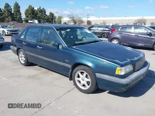 1996 Volvo 850 с VIN YV1LS5516T2280158, выставлен на аукционе IAAI как лот 41927862 с пробегом 278 922 миль миль и . История ставок и продаж доступна на DreamBid. Изображение 1.