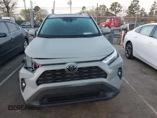 2023 Toyota RAV4 XLE Premium с VIN 2T3C1RFVXPW297723, выставлен на аукционе IAAI как лот 41795087 с пробегом 15 828 миль миль и . История ставок и продаж доступна на DreamBid. Изображение 12.