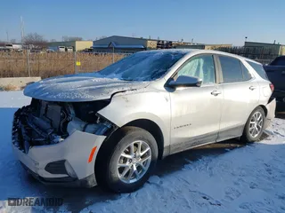 2022 Chevrolet Equinox LT with VIN 3GNAXUEV5NS105930, listed as a IAAI auction lot 41539887 with 46,506 mi miles. Bid and sale history available at carsss.com. Image 17.