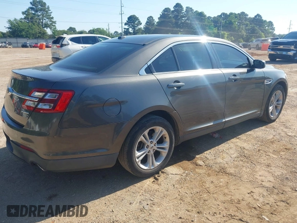 2017 Ford Taurus SE с VIN 1FAHP2D81HG110235, выставлен на аукционе IAAI как лот 42249870 с пробегом 131 811 миль миль и . История ставок и продаж доступна на DreamBid. Изображение 4.