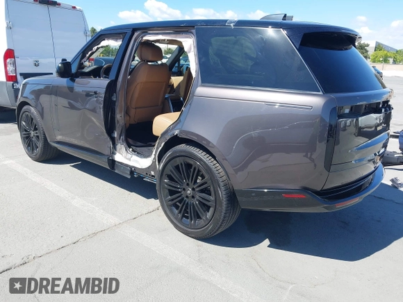 2023 Land Rover Range Rover Autobiography z VIN SALK19E78PA058614, wystawiony jako IAAI lot #42265194 z przebiegiem 30 764 mil mil oraz . Historia ofert i sprzedaży dostępna na DreamBid. Obrazek 3.