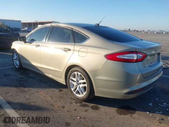 2015 Ford Fusion SE z VIN 3FA6P0H79FR137377, wystawiony jako IAAI lot #41345497 z przebiegiem 170 533 mil mil oraz . Historia ofert i sprzedaży dostępna na DreamBid. Obrazek 3.