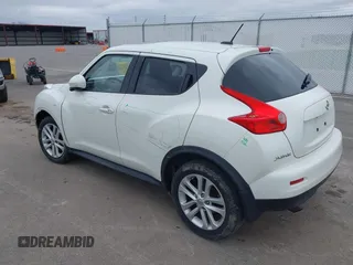 2013 Nissan Juke S with VIN JN8AF5MR6DT226044, listed as a IAAI auction lot 41904714 with 154,445 mi miles. Bid and sale history available at carsss.com. Image 3.