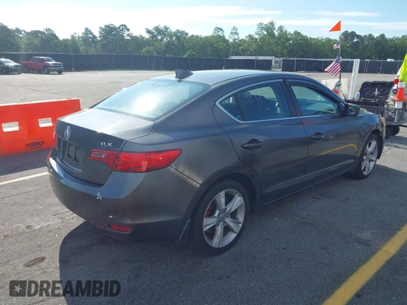2014 Acura ILX z VIN 19VDE1F39EE002881, wystawiony jako IAAI lot #42270605 z przebiegiem 172 356 mil mil oraz . Historia ofert i sprzedaży dostępna na DreamBid. Obrazek 4.
