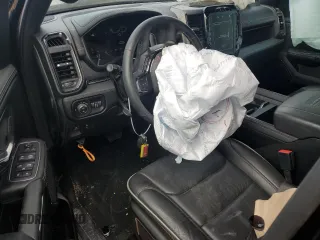 2023 Ram 1500 Limited z VIN 1C6SRFHT3PN610799, wystawiony jako Copart lot #50388545 z przebiegiem 18 416 mil mil oraz Szkoda całkowita • Salvage title. Historia ofert i sprzedaży dostępna na DreamBid. Obrazek 8.