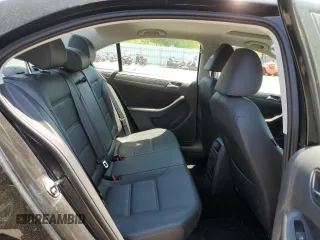 2011 Volkswagen Jetta SE with VIN 3VWDZ7AJ0BM367744, listed as a Copart auction lot 58503225 with 84,031 mi miles and Clean title. Bid and sale history available at DreamBid. Image 10.