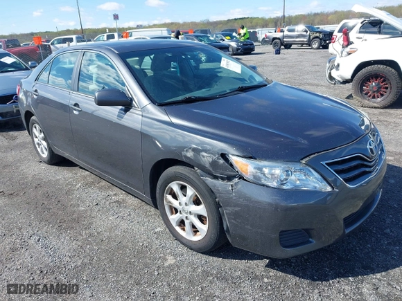 2011 Toyota Camry LE with VIN 4T1BF3EK6BU217577, listed as a IAAI auction lot 41983992 with 134,431 mi miles. Bid and sale history available at carsss.com. Image 1.