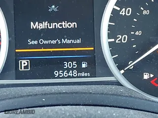 2019 Nissan Sentra SR with VIN 3N1AB7AP1KY428061, listed as a IAAI auction lot 41632633 with 95,648 mi miles. Bid and sale history available at carsss.com. Image 15.