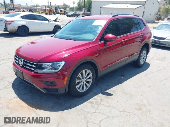 2018 Volkswagen Tiguan S with VIN 3VV1B7AX4JM043324, listed as a IAAI auction lot 42623550 with 62,858 mi miles and . Bid and sale history available at DreamBid. Image 17.