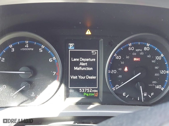 2017 Toyota RAV4 XLE with VIN JTMWFREV6HJ113376, listed as a IAAI auction lot 41844823 with 53,752 mi miles. Bid and sale history available at carsss.com. Image 7.