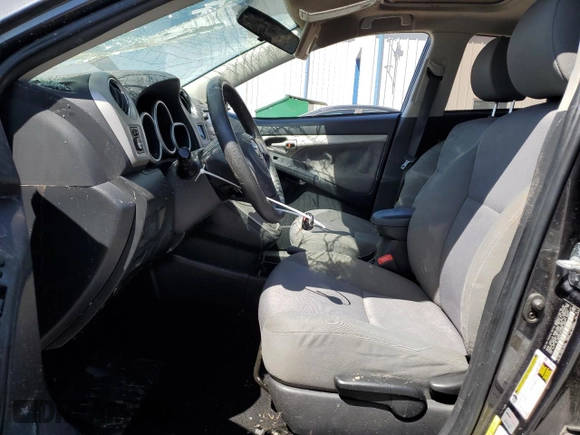 2010 Toyota Matrix S z VIN 2T1KE4EE7AC038080, wystawiony jako Copart lot #52586595 z przebiegiem 159 301 mil mil oraz Szkoda całkowita • Salvage title. Historia ofert i sprzedaży dostępna na DreamBid. Obrazek 7.