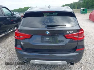 2018 BMW X3 xDrive30i z VIN 5UXTR9C51JLD63858, wystawiony jako IAAI lot #42161120 z przebiegiem 55 073 mil mil oraz . Historia ofert i sprzedaży dostępna na DreamBid. Obrazek 16.