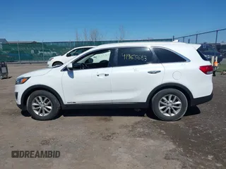 2016 Kia Sorento LX with VIN 5XYPGDA55GG081559, listed as a IAAI auction lot 41965683 with 94,177 mi miles. Bid and sale history available at carsss.com. Image 14.