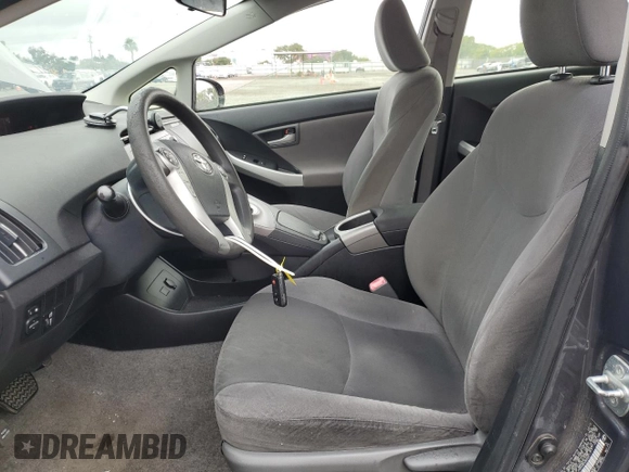2012 Toyota Prius One with VIN JTDKN3DU5C5411717, listed as a Copart auction lot 55860615 with 335,026 mi miles and Clean Title. Bid and sale history available at DreamBid. Image 7.
