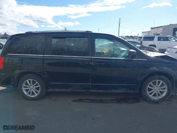 2019 Dodge Grand Caravan SXT with VIN 2C4RDGCG1KR591056, listed as a IAAI auction lot 41562752 with 62,104 mi miles. Bid and sale history available at carsss.com. Image 13.