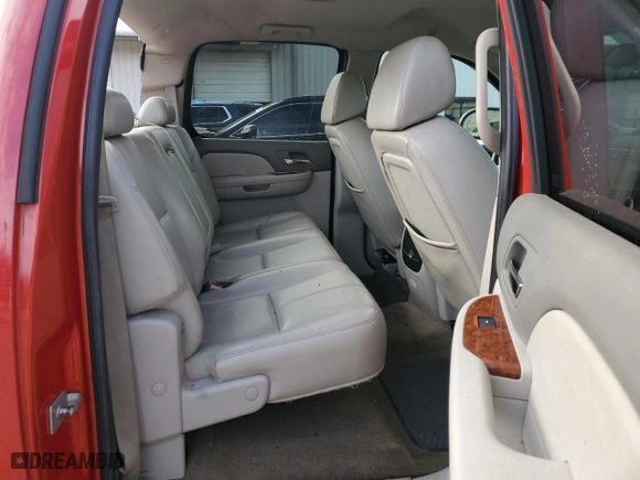 2007 Chevrolet Silverado 1500 LT w/2LT with VIN 2GCEK13M671536647, listed as a Copart auction lot 88068275 with 230,658 mi miles and Salvage Title. Bid and sale history available at carsss.com. Image 10.