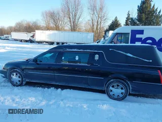 2006 Cadillac DTS Professional z VIN 1GEEH06Y76U500435, wystawiony jako IAAI lot #41398531 z przebiegiem 50 205 mil mil oraz . Historia ofert i sprzedaży dostępna na DreamBid. Obrazek 14.