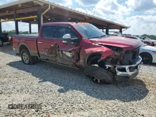 2019 Ford F-250 XL with VIN 1FT7W2BT5KEF75118, listed as a Copart auction lot 54693825 with 121,705 mi miles and Salvage title. Bid and sale history available at DreamBid. Image 4.