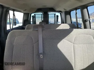 2012 GMC Savana 1LT with VIN 1GKS8CF47C1172784, listed as a Copart auction lot 71385104 with 105,950 mi miles and Salvage Title. Bid and sale history available at carsss.com. Image 10.